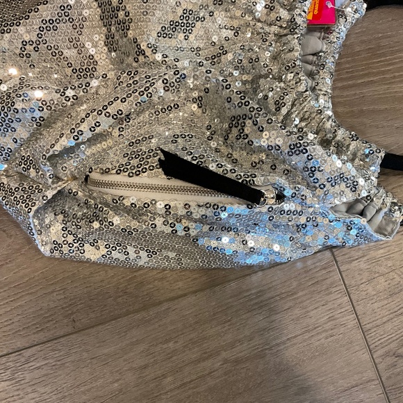 Candies Disco Silver Sequins Hobo Bag NWT - Picture 3 of 9